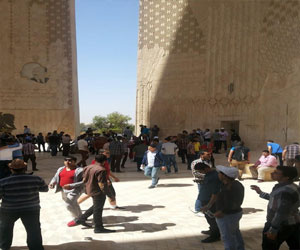   مصر اليوم - طُلاب جامعة الأزهر يُواصلون برنامجهم السياحي في أسوان