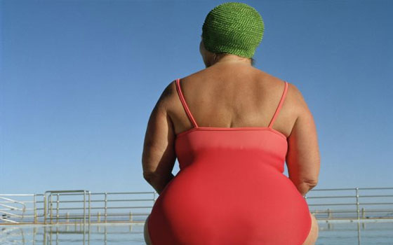   مصر اليوم - الجلوس لفترات طويلة يُسبّب السمنة أكثر من تناول الأطعمة