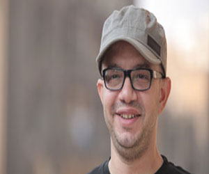   مصر اليوم - عمر طاهر يوقع كتاب طريق التوابل