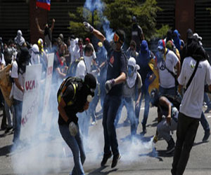 مصر اليوم - إصابة أكثر من 100 شخص في احتجاجات في مدريد