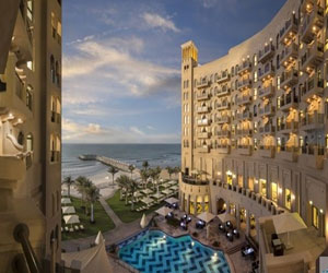 مصر اليوم - “فندق القصر عجمان” يقدم وليمة من النكهات لاجتذاب الضيوف