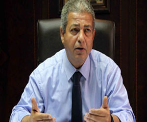   مصر اليوم - عبدالعزيز يلتقي لاعبي منتخب مصر للجودو الفائز ببطولة أفريقيا للشّباب