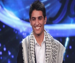  مصر اليوم - محمد عساف يصل الشارقة استعداداً للمشاركة في عناقيد الضياء