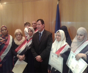   مصر اليوم - دُمياط تحتفل بعيد الأسرة وتُكرّم الأُمهات المثاليات