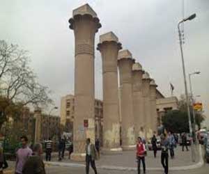   مصر اليوم - جَامِعة عين شمس تُغلق أبوابها الرئيسية أمَام السيارات لإجراءات أمنيّة