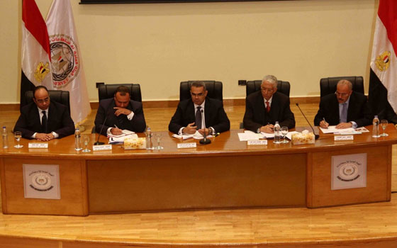   مصر اليوم - حمدان فهمي ينفي وجود أسباب أمنيَّة تمنع الإعلان عن فتح باب التَّرشُّح للانتخابات