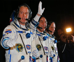   مصر اليوم - المركبة سويوز المأهولة تفشل في الالتحام بمحطة الفضاء الدولية