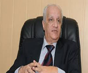   مصر اليوم - وزير الآثار يستكمل جولته فى الصعيد بزيارة لقنا وسوهاج