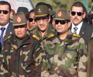   مصر اليوم - وزيران للدفاع يحضران اجتماع مجلس الوزراء