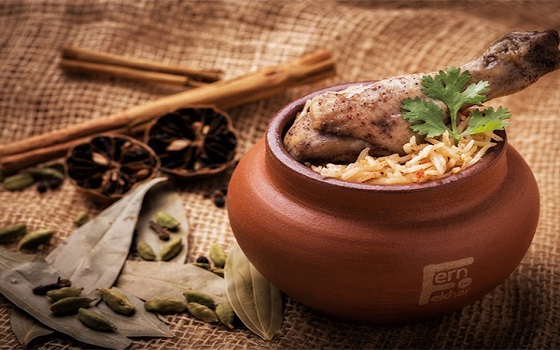 مصر اليوم - مطعم فرن وفخار في دبي يقدّم أشهى المأكولات المنزليّة بنكهة عصريّة