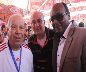   مصر اليوم - نجوم الكرة في الزمالك يحرصون على الإدلاء بأصوتهم في الانتخابات