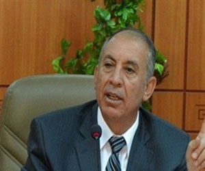   مصر اليوم - رحلة عمرة وتجهيز عرائس في احتفال يوم اليتيم في الغردقة