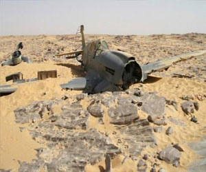 مصر اليوم - مقتل خمسة أشخاص جراء تحطم طائرة عسكرية وسط الهند