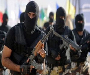   مصر اليوم - ملثّمون يحرقون منصّة احتفال السيسي في بورسعيد