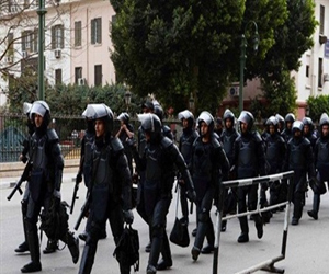   مصر اليوم - حواجز في شارع مجلس الدولة تحسُّبًا لتظاهرات الإخوان