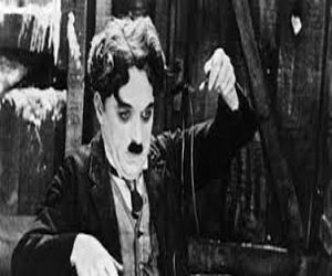   مصر اليوم - ندوة حول فن شارلى شابلن بمعرض الإسكندرية للكتاب الاحد