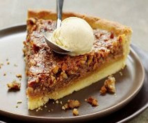   مصر اليوم - مصر اليوم يُقدم طريقة عمل الـتارت بالمكسرات والكريمة