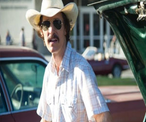   مصر اليوم - قبعة ماكونهي من فيلمه الأخير تباع بحوالي 13 ألف دولار