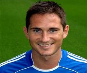   مصر اليوم - فرانك لامبارد يشيد بتطور صلاح مع تشيلسي الإنكليزي