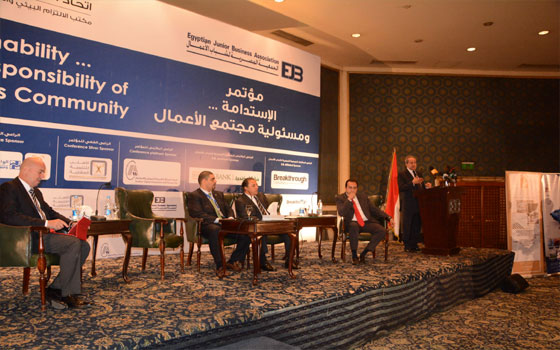   مصر اليوم - عبد النور يطالب بضرورة طرح قضية استخدام الفحم في الصناعة كبديل للغاز للحوار المجتمعي