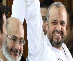   مصر اليوم - مُحاكمة البلتاجي وحجازي في قضية تعذيب شرطيّين في رابعة