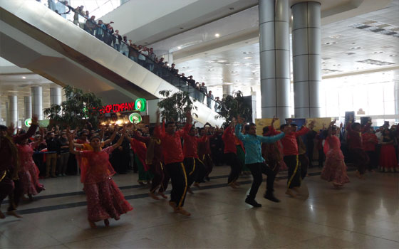 مصر اليوم - انطلاق حملة جلب مليون سائح هندي إلى مصر في مطار القاهرة