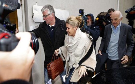   مصر اليوم - زوجة شوماخر تبني له جناحًا طبيًا بـ10 ملايين جنيه إسترلينيّ في منزلهما