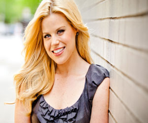   مصر اليوم - الممثلة الأميركية ميغان هيلتي حامل بطفلها الأول من غالاغير