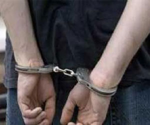 مصر اليوم - حبس المتهم بقتل نجله وإصابة زوجته علي ذمة التحقيقات في قنا