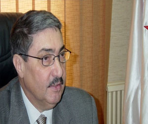 مصر اليوم - بن فليس يلمح إلى اعتزامه إعادة الجبهة الاسلامية للانقاذ