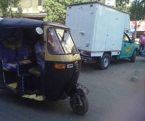   مصر اليوم - قانونٌ لتشديّد العقوبات على قائدي التوك توك في مصر