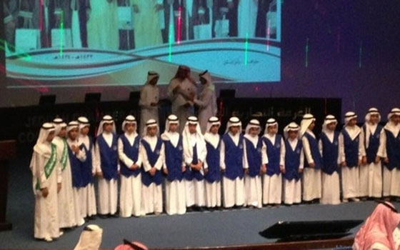   مصر اليوم - الأمير مشعل بن ماجد يُكرِّم أوائل الطلاب المتفوِّقين في تعليم جدّة