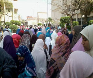   مصر اليوم - عدد من طلاب جماعة الإخوان يتظاهرون في جامعة المنيا