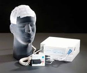   مصر اليوم - قبعة كهربائية تطلق تيارات كهربائية خفيفة للمخ لجعل الأشخاص أكثر ذكاء