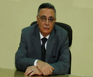   مصر اليوم - محافظ سوهاج يناقش تداعيات حادث شطورة