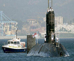   مصر اليوم - غواصة بريطانية تنضم إلى عملية البحث على الطائرة المفقودة