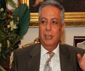   مصر اليوم - أبو النصر يعتمد جدول الثانوية العامة