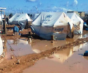   مصر اليوم - هرب مريضة مصابة بالـإيبولا يهدد حياة العشرات في ليبيريا