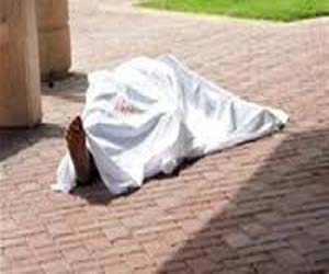 مصر اليوم - شاب يلقى بنفسه من الطابق السادس بعد ضبطه داخل شقة صديقته في إمبابة