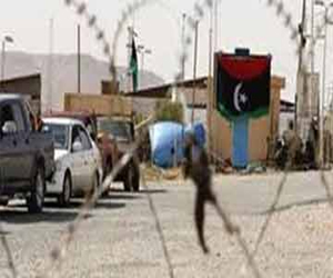   مصر اليوم - السائقون المختطفون في ليبيا يتعرضون لإهانات والتهديد بالقتل