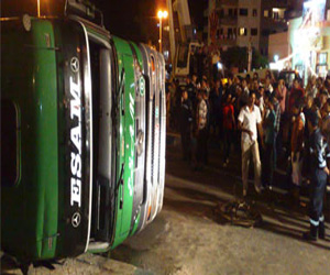   مصر اليوم - مصرع 16 شخصا بسبب سقوط شاحنة بأحد الأودية فى باكستان