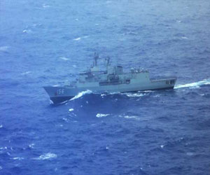   مصر اليوم - سفينة صينية تلتقط إشارات من الصندوق الأسود للطائرة المفقودة