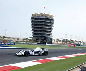 مصر اليوم - عزام يؤكّد نجاح البحرين في استضافة سباق الفورمولا 1