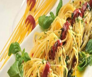   مصر اليوم - الإسباغيتي بالهوت دوج والبارميزان