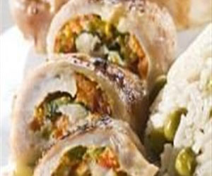   مصر اليوم - رول الدجاج المحشي بالخضروات