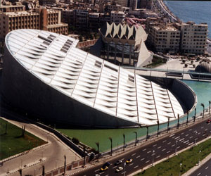   مصر اليوم - هدوم مصرية عرض أزياء في مكتبة الإسكندريّة لدعم الهويّة