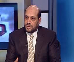   مصر اليوم - وزير الرياضة يعتمد عقد اتحاد الكرة مع أديداس رسميًا