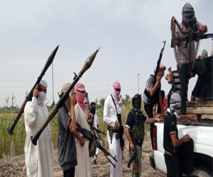   مصر اليوم - مقتل وإصابة 8 متشددين وتدمير سيارة لـداعش قرب الحدود مع سوريَّة