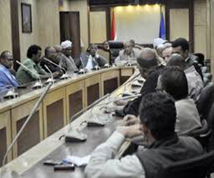   مصر اليوم - هدنة ثلاثة أيام بين قبيلتي الهلايل والدابودية في أسوان