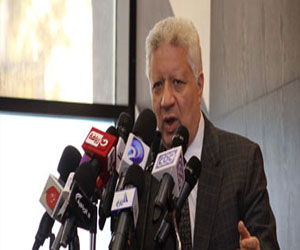   مصر اليوم - مرتضى منصور يفصل نادي الزمالك إداريًا